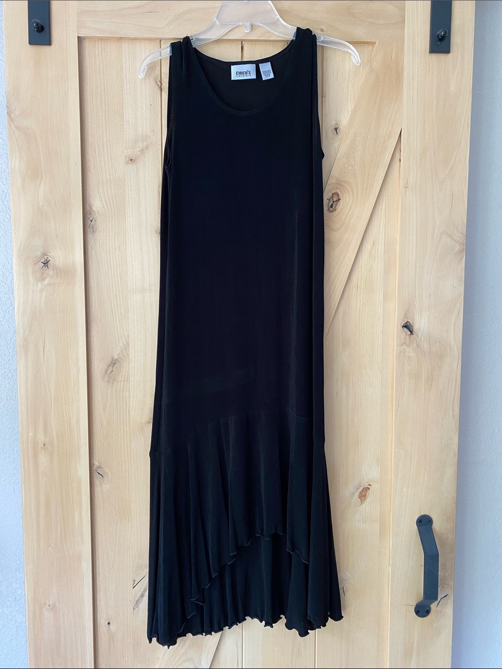 Chicos travelers ruffled hem maxi dress size 0 fits 4-6